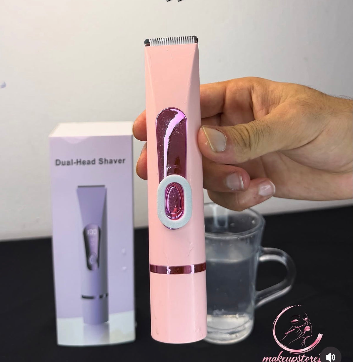 Dual head shaver
