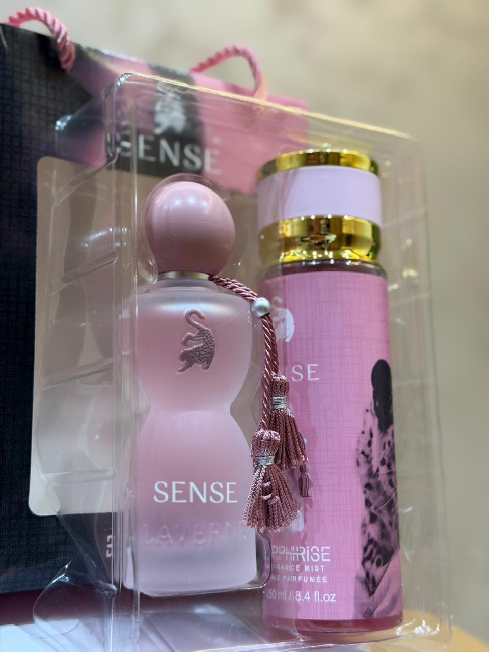 PROMO SPECIAL GEORGINA + BODY ESSENCE OIL + DUSTING POWDER